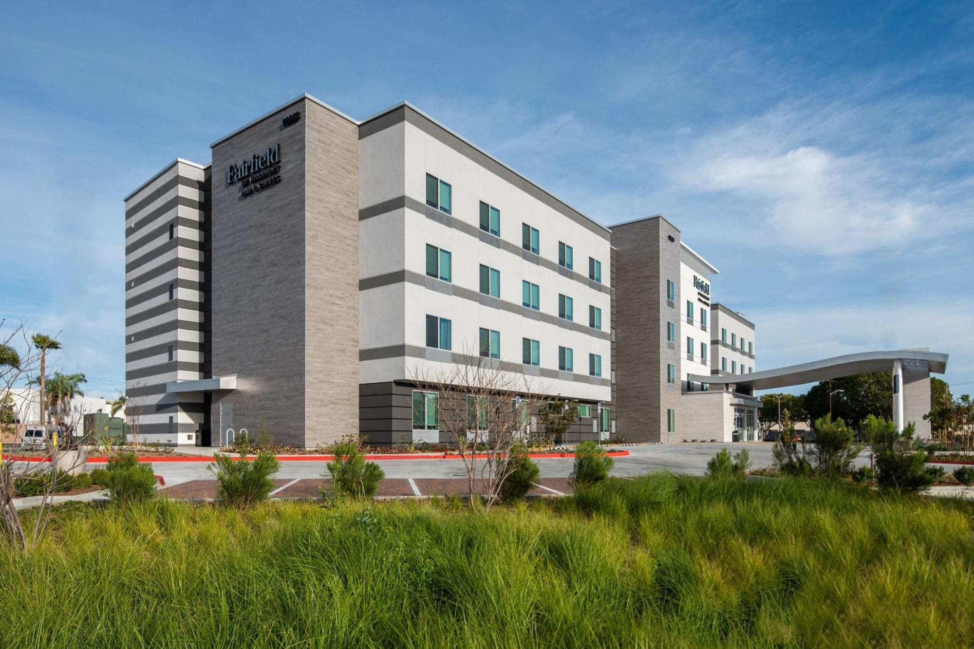 Fairfield By Marriott Inn & Suites Anaheim Лос-Аламитос Экстерьер фото