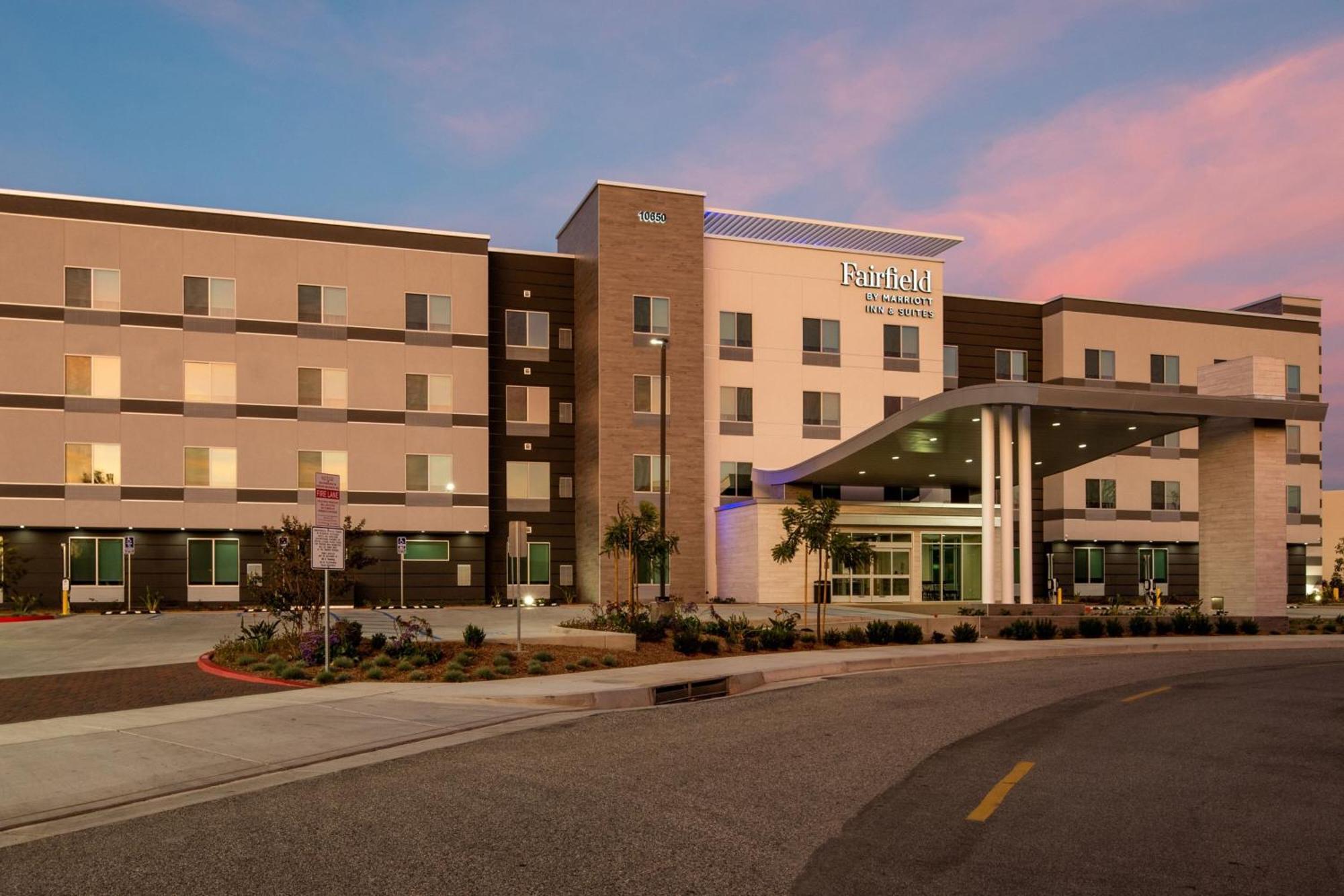 Fairfield By Marriott Inn & Suites Anaheim Лос-Аламитос Экстерьер фото